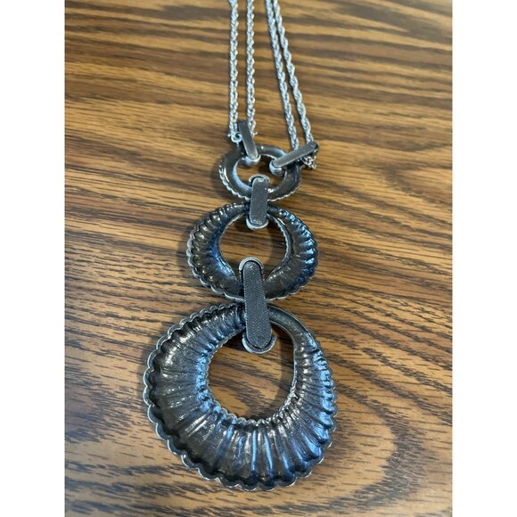 Silver tone double chain pendant necklace unmarked vintage - Picture 5 of 5